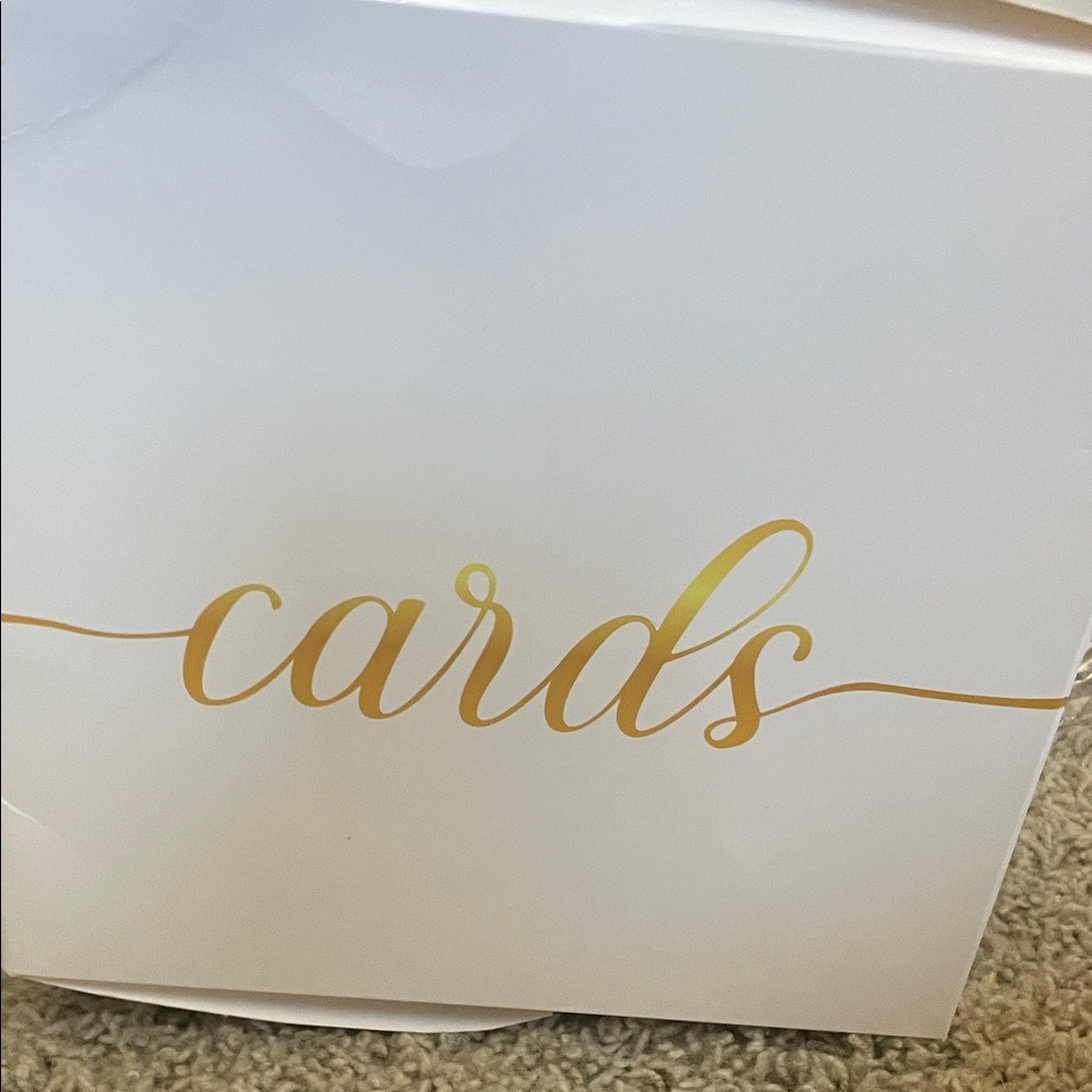 White and Gold Card Box